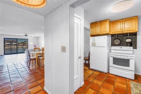 Condominio en venta en Tierra Verde, Florida, 2 dormitorios, 105.91 m2 № 1831557 - foto 5