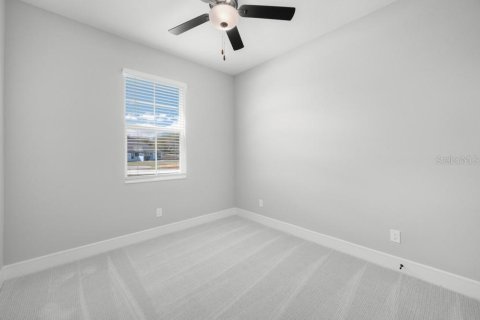 Casa en venta en Fruitland Park, Florida, 4 dormitorios, 196.49 m2 № 2156747 - foto 25