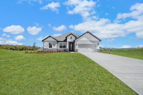 Casa en Fruitland Park, Florida 4 dormitorios, 196.49 m2 № 2156747
