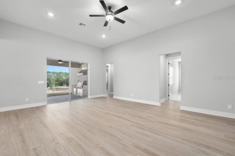 Casa en venta en Fruitland Park, Florida, 4 dormitorios, 196.49 m2 № 2156747 - foto 10