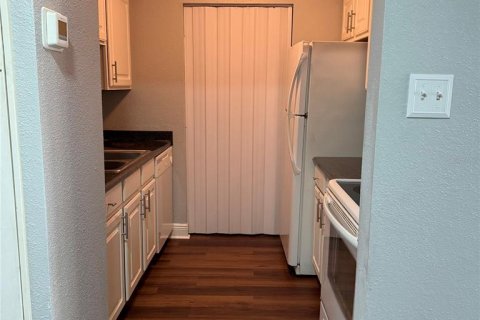 Condo in Casselberry, Florida, 2 bedrooms  № 1871121 - photo 24