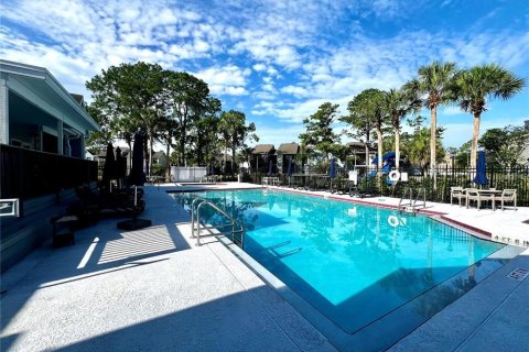 Condo in Casselberry, Florida, 2 bedrooms  № 1871121 - photo 4