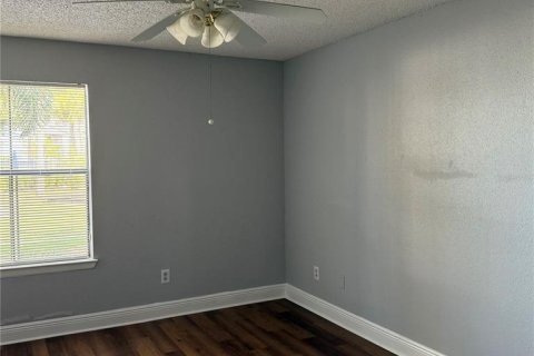 Condo in Casselberry, Florida, 2 bedrooms  № 1871121 - photo 19