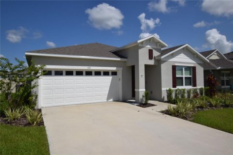 Casa en alquiler en Mount Dora, Florida, 4 dormitorios, 150.22 m2 № 2202107 - foto 3