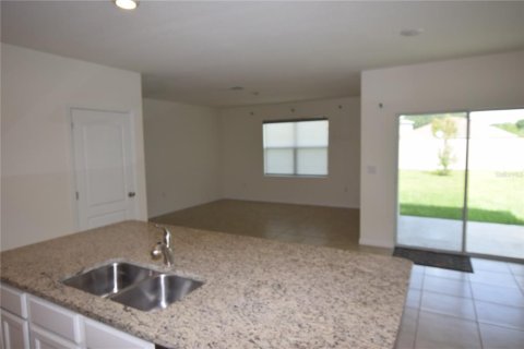 Casa en alquiler en Mount Dora, Florida, 4 dormitorios, 150.22 m2 № 2202107 - foto 10