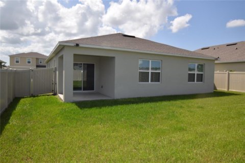 Casa en alquiler en Mount Dora, Florida, 4 dormitorios, 150.22 m2 № 2202107 - foto 4