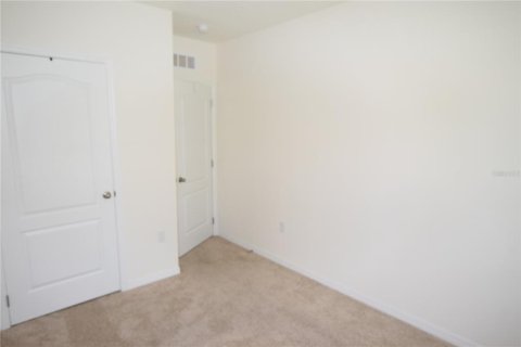 Casa en alquiler en Mount Dora, Florida, 4 dormitorios, 150.22 m2 № 2202107 - foto 12