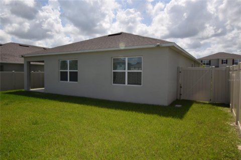Casa en alquiler en Mount Dora, Florida, 4 dormitorios, 150.22 m2 № 2202107 - foto 5