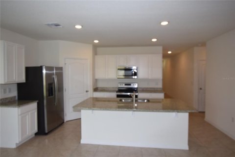 Casa en alquiler en Mount Dora, Florida, 4 dormitorios, 150.22 m2 № 2202107 - foto 8