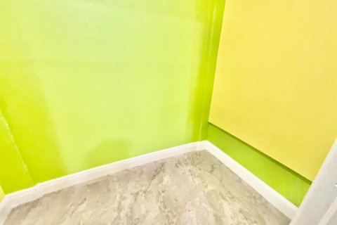 Immobilier commercial à louer à Port St. Lucie, Floride: 1 chambre, 69.68 m2 № 2281815 - photo 5