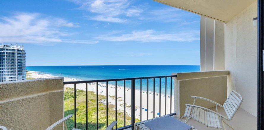 Condo à Riviera Beach, Floride, 2 chambres  № 2154026