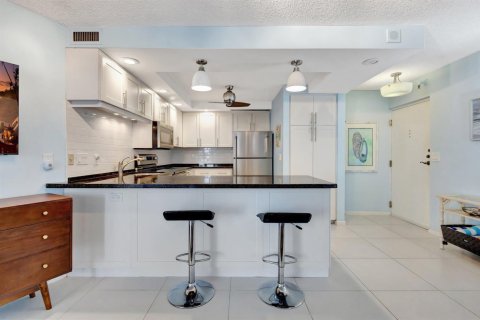Copropriété à louer à Riviera Beach, Floride: 2 chambres, 113.25 m2 № 2154026 - photo 8