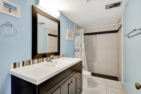 Copropriété à louer à Riviera Beach, Floride: 2 chambres, 113.25 m2 № 2154026 - photo 17