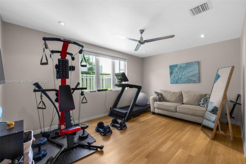 Adosado en venta en Fort Lauderdale, Florida, 3 dormitorios, 250.37 m2 № 1999714 - foto 24