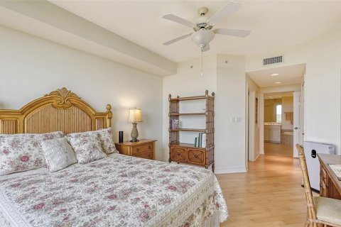 Condo in Osprey, Florida, 3 bedrooms  № 1055600 - photo 30