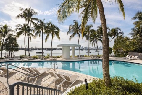 Condominio en venta en Miami Beach, Florida, 1 dormitorio, 73.67 m2 № 1962984 - foto 23