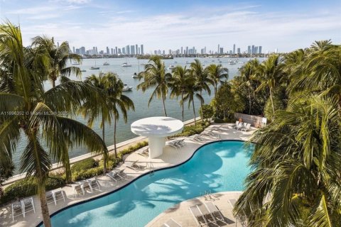 Condominio en venta en Miami Beach, Florida, 1 dormitorio, 73.67 m2 № 1962984 - foto 24