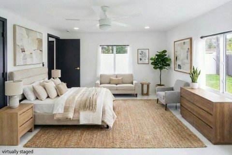 House in Hollywood, Florida 3 bedrooms, 141.21 sq.m. № 2178293 - photo 10