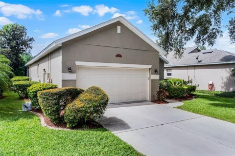 House in Lake Mary, Florida 3 bedrooms, 165.64 sq.m. № 1905816 - photo 3