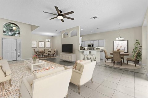 House in Lake Mary, Florida 3 bedrooms, 165.64 sq.m. № 1905816 - photo 5