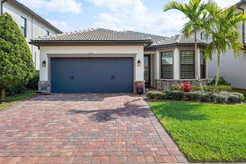 Casa en alquiler en Lake Worth, Florida, 3 dormitorios, 165.46 m2 № 1228861 - foto 1