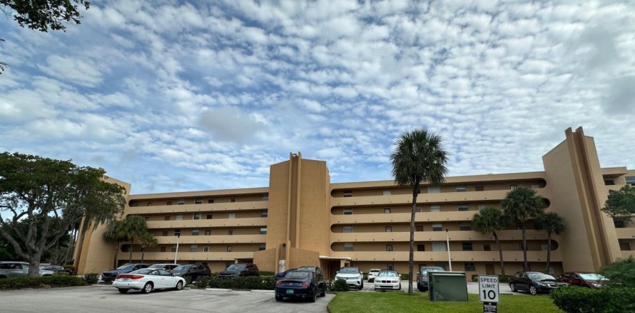 Condominio en Boca Raton, Florida, 2 dormitorios № 1097684