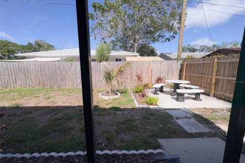 Casa en alquiler en Largo, Florida, 2 dormitorios, 98.38 m2 № 1841573 - foto 22