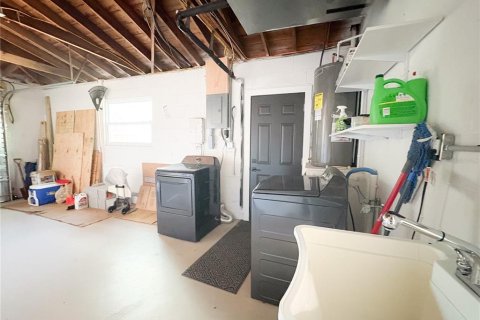 Casa en alquiler en Largo, Florida, 2 dormitorios, 98.38 m2 № 1841573 - foto 25