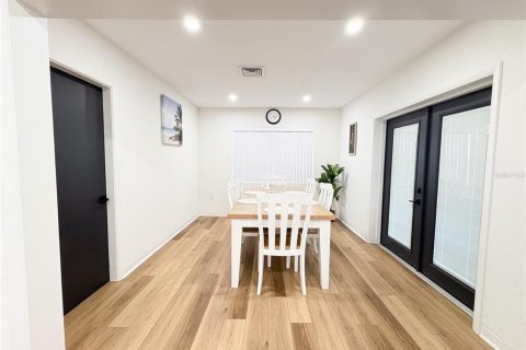 Casa en alquiler en Largo, Florida, 2 dormitorios, 98.38 m2 № 1841573 - foto 13