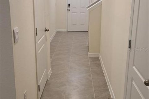 Adosado en alquiler en Kissimmee, Florida, 3 dormitorios, 163.32 m2 № 1768035 - foto 19