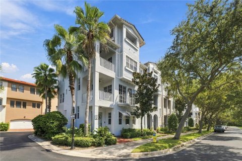 Condo à Tampa, Floride, 3 chambres  № 2405260