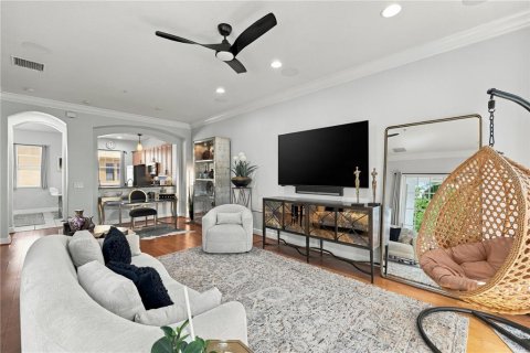 Copropriété à vendre à Tampa, Floride: 3 chambres, 198.63 m2 № 2405260 - photo 9