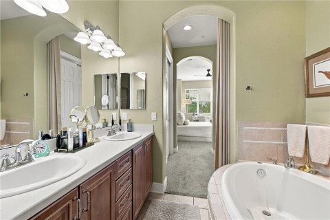 Copropriété à vendre à Tampa, Floride: 3 chambres, 198.63 m2 № 2405260 - photo 25