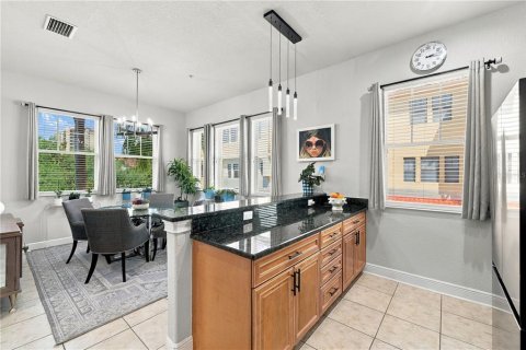 Copropriété à vendre à Tampa, Floride: 3 chambres, 198.63 m2 № 2405260 - photo 17