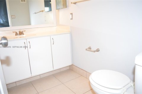 Copropriété à louer à Wilton Manors, Floride: 1 chambre, 69.68 m2 № 2051599 - photo 9