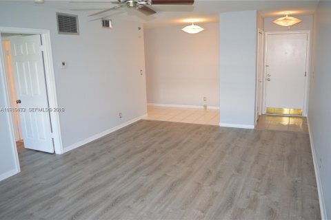 Copropriété à louer à Wilton Manors, Floride: 1 chambre, 69.68 m2 № 2051599 - photo 5