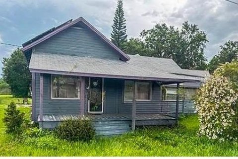 House in Fort Meade, Florida 3 bedrooms, 163.14 sq.m. № 1785339 - photo 1