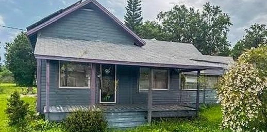 House in Fort Meade, Florida 3 bedrooms, 163.14 sq.m. № 1785339