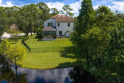 House in Tampa, Florida 4 bedrooms, 292.55 sq.m. № 1885205 - photo 11