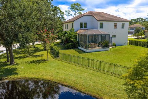 House in Tampa, Florida 4 bedrooms, 292.55 sq.m. № 1885205 - photo 9