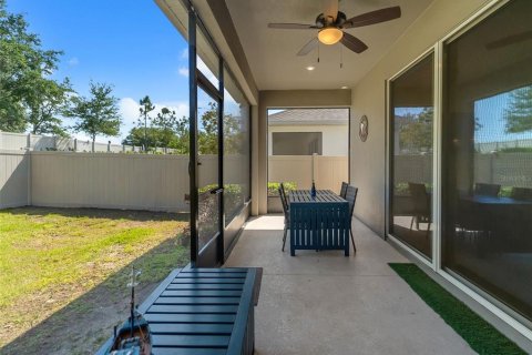 House in CRESTVIEW in Clermont, Florida 3 bedrooms, 188.5 sq.m. № 2166764 - photo 25