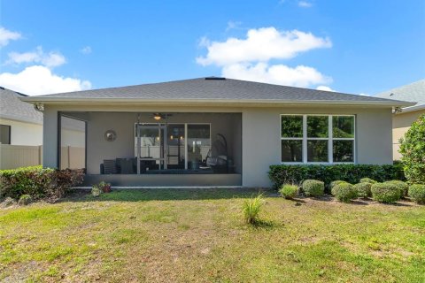 House in CRESTVIEW in Clermont, Florida 3 bedrooms, 188.5 sq.m. № 2166764 - photo 19