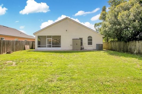 House in Orlando, Florida 4 bedrooms, 167.13 sq.m. № 2209535 - photo 24