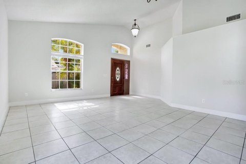 House in Orlando, Florida 4 bedrooms, 167.13 sq.m. № 2209535 - photo 4