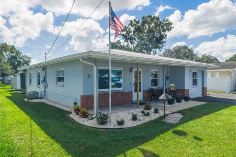 Casa en venta en Kissimmee, Florida, 4 dormitorios, 152.64 m2 № 2388950 - foto 3