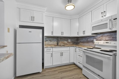 Купить кондоминиум в Норт-Палм-Бич, Флорида 5 комнат, 62.43м2, № 2173192 - фото 13