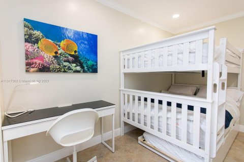 Villa ou maison à louer à Hollywood, Floride: 5 chambres, 183.2 m2 № 2023161 - photo 29