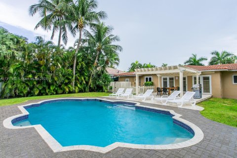 Villa ou maison à louer à Hollywood, Floride: 5 chambres, 183.2 m2 № 2023161 - photo 3