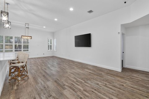 Casa en venta en Hobe Sound, Florida, 4 dormitorios, 199.65 m2 № 2083857 - foto 12