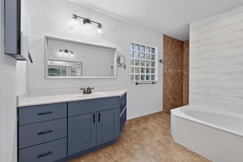 Casa en venta en Hobe Sound, Florida, 4 dormitorios, 199.65 m2 № 2083857 - foto 25